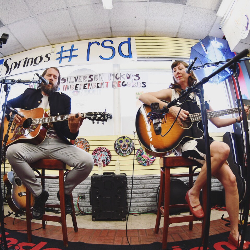 Silversun Pickups Independent Records