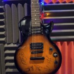 Kilo Mammoth Guitar 2