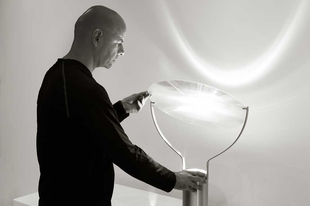 WHEN PABLO PARDO arrived in California in the mid-1980s, he wasn’t sure what he wanted to do. He had recently graduated from the University of Cincinnati’s prestigious industrial design program and moved to Los Angeles to be near his sister and twin brother.