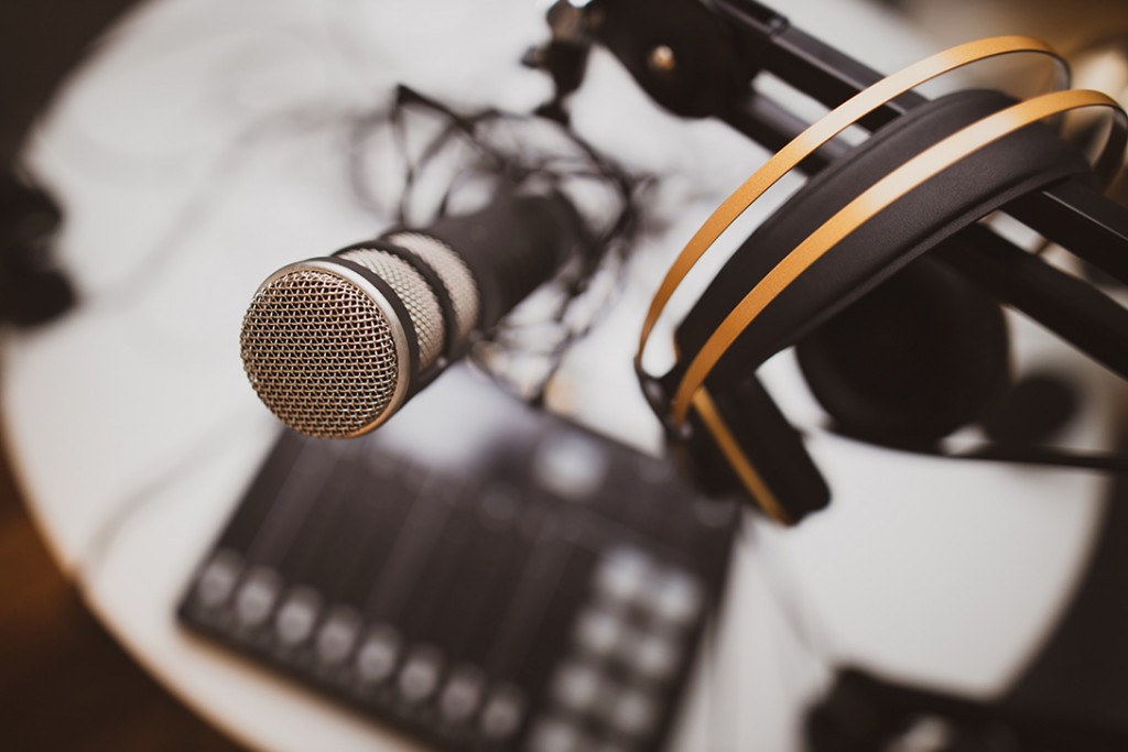 Podcasts Jonathan Farber Gjhmip Lmg4 Unsplash