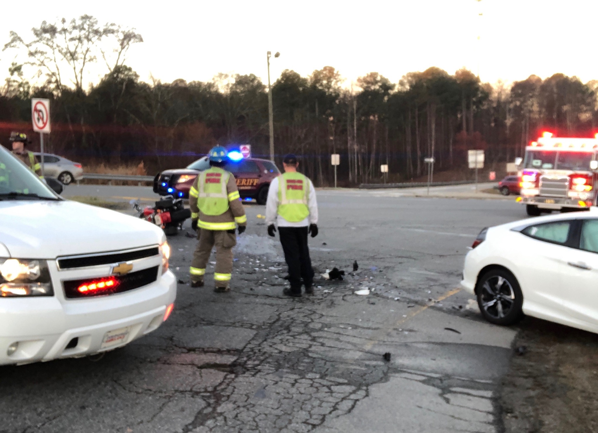 Man dies in motorcycle/car crash on Riverside Drive in Macon - 41NBC ...