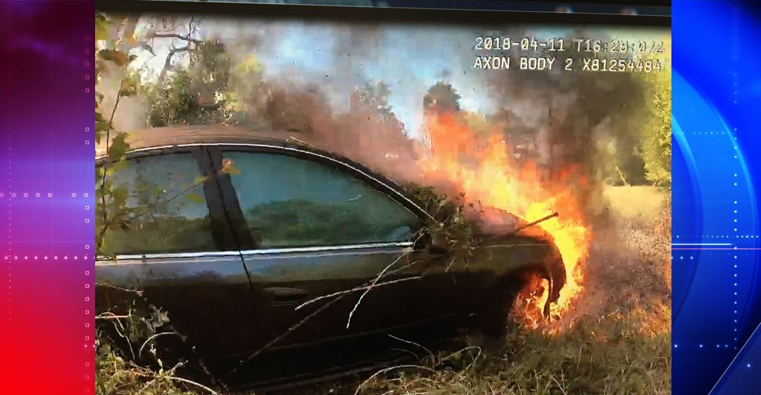 Centerville Officers Pull Woman From Burning Car 41nbc News Wmgt Dt 2089