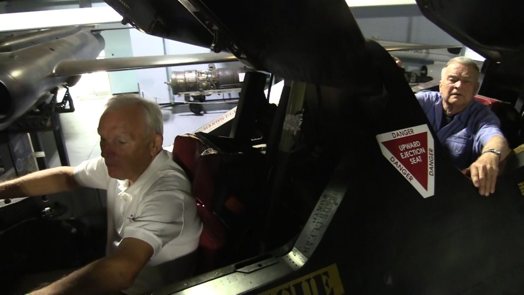 Maj. Gen. Eldon "Al" Joersz and LNt. Col. George "GT" Morgan set the world speed record.