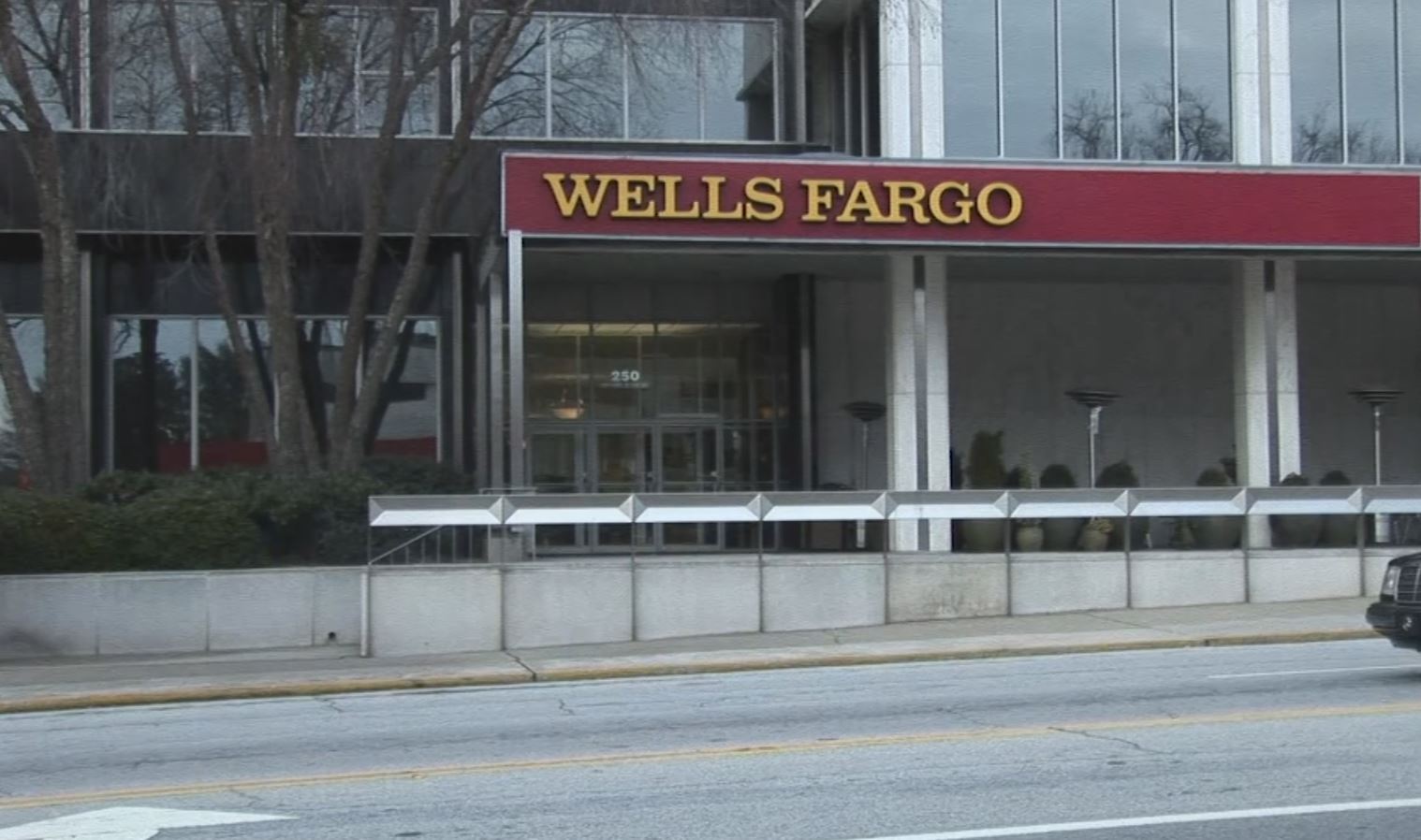 Several Wells Fargo branches close temporarily 41NBC News WMGTDT