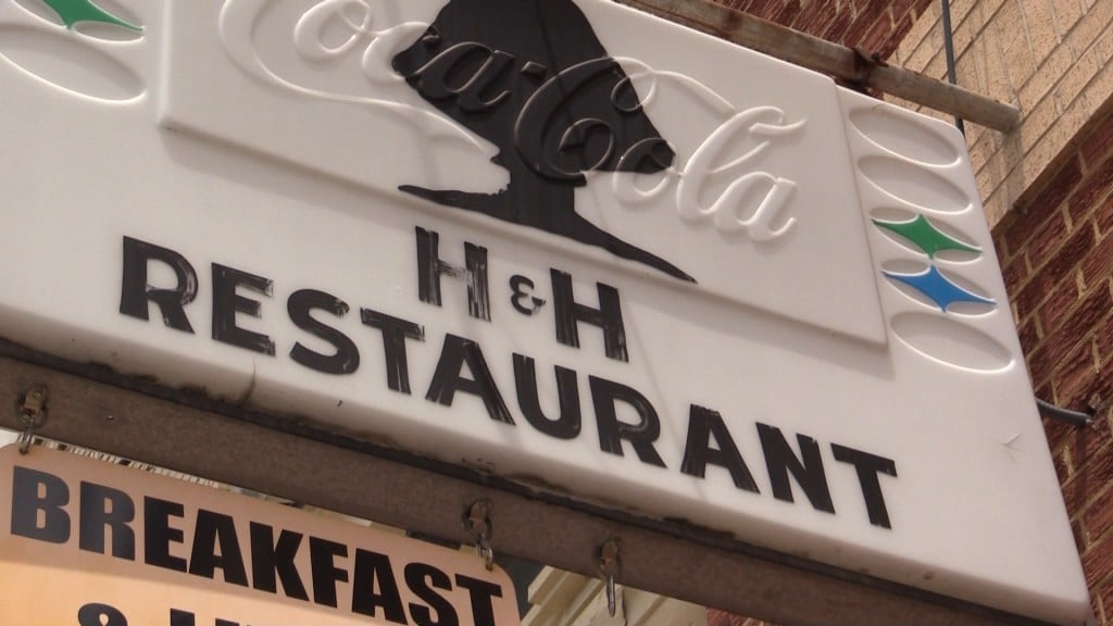 The General Manager at H&H Soul Food reflected on what Gregg Allman meant to Macon.