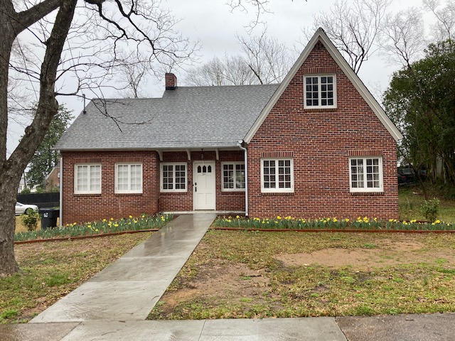 Hillel House opens for students in the Hillel Organization.