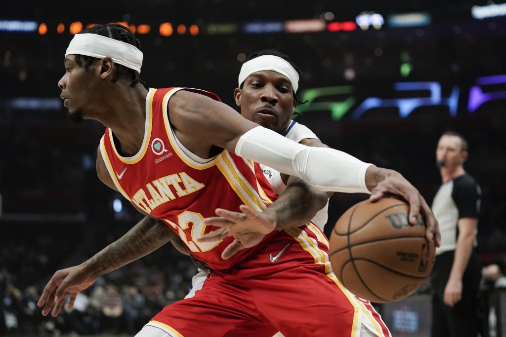 Hawks Clippers Basketball