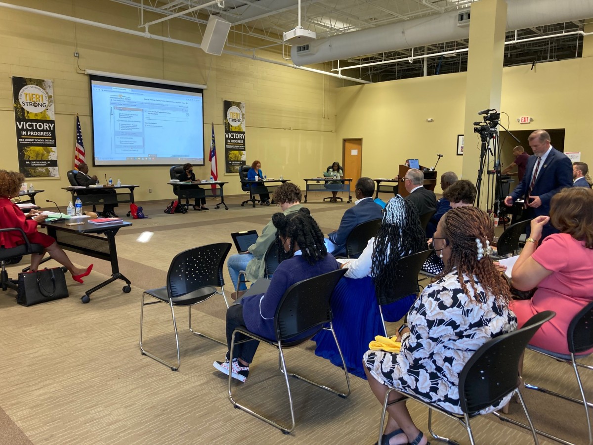 UPDATE Bibb Board Of Education Votes To Approve Dr Dan Sims As Next