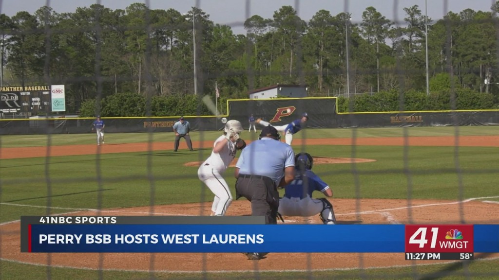 Perry And West Laurens Baseball Teams Split Doubleheader.