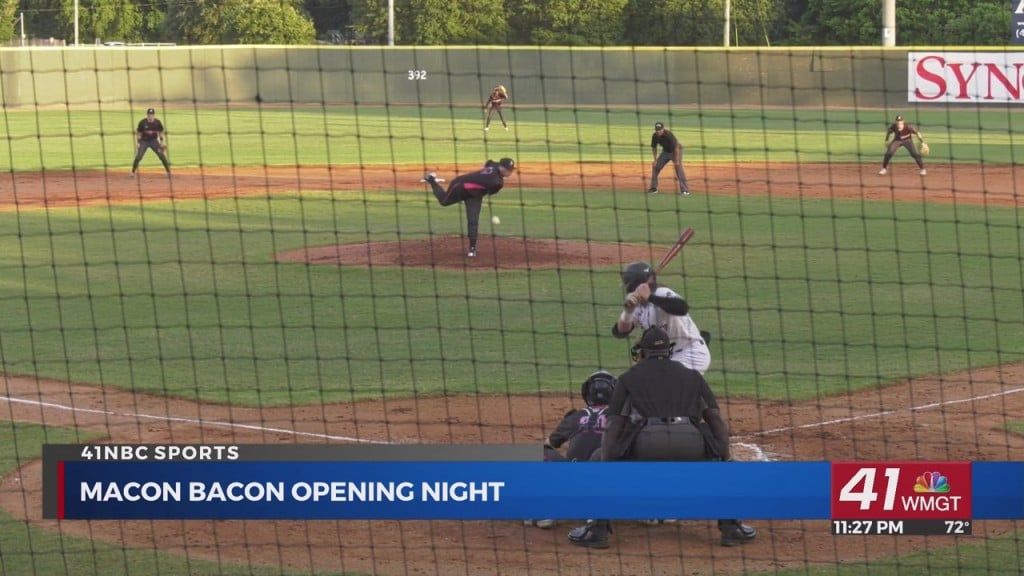 Macon Bacon Win Home Opener Over The Florence Flamingos