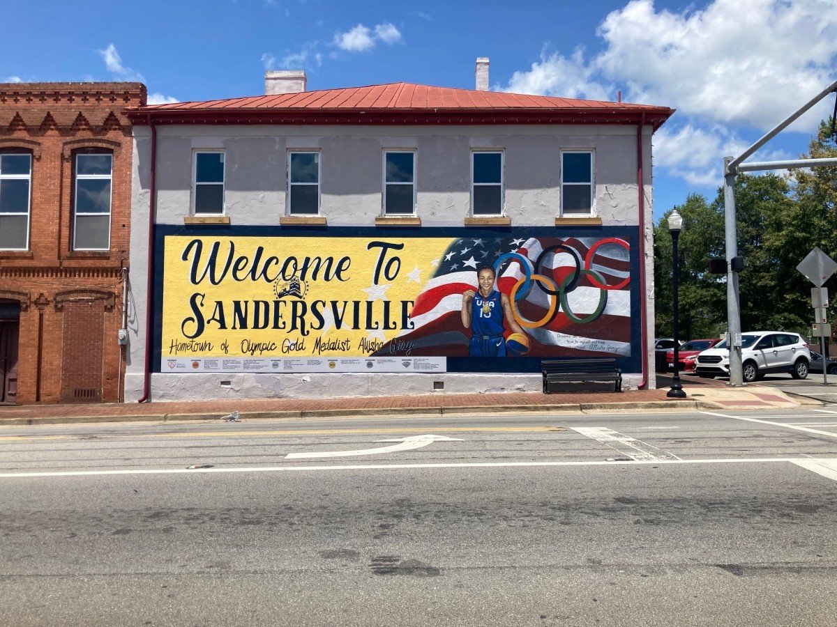 Sandersville residents express concerns following vandalism of downtown