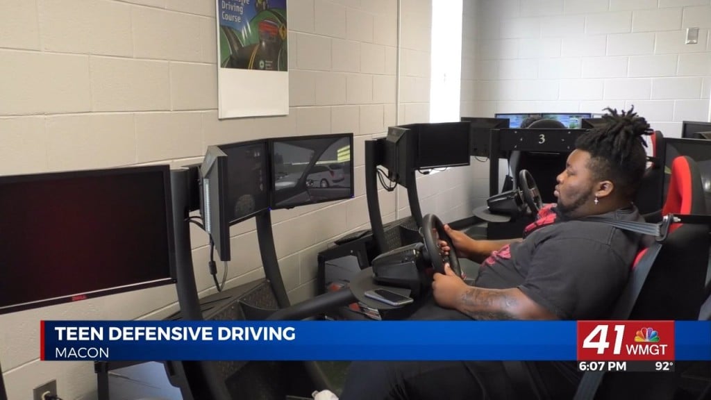 Bibb County Sheriff’s Office Teaches Teen Defensive Driving Classes