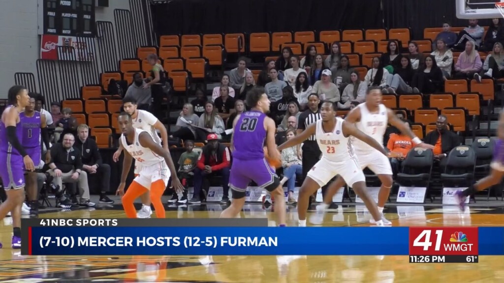Mercer Men’s Basketball Team Falls To 0 5 In Socon Play