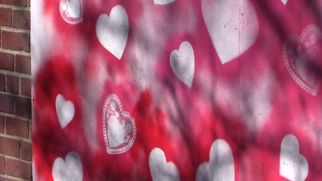 Valentine's Day Murals Pop Up Around Downtown Macon