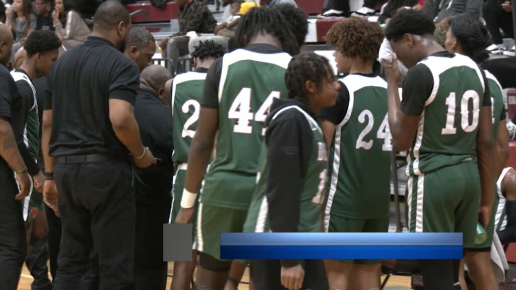 Warner Robins Wins Region 1 Aaaa Championship Over Bendictine 61 59