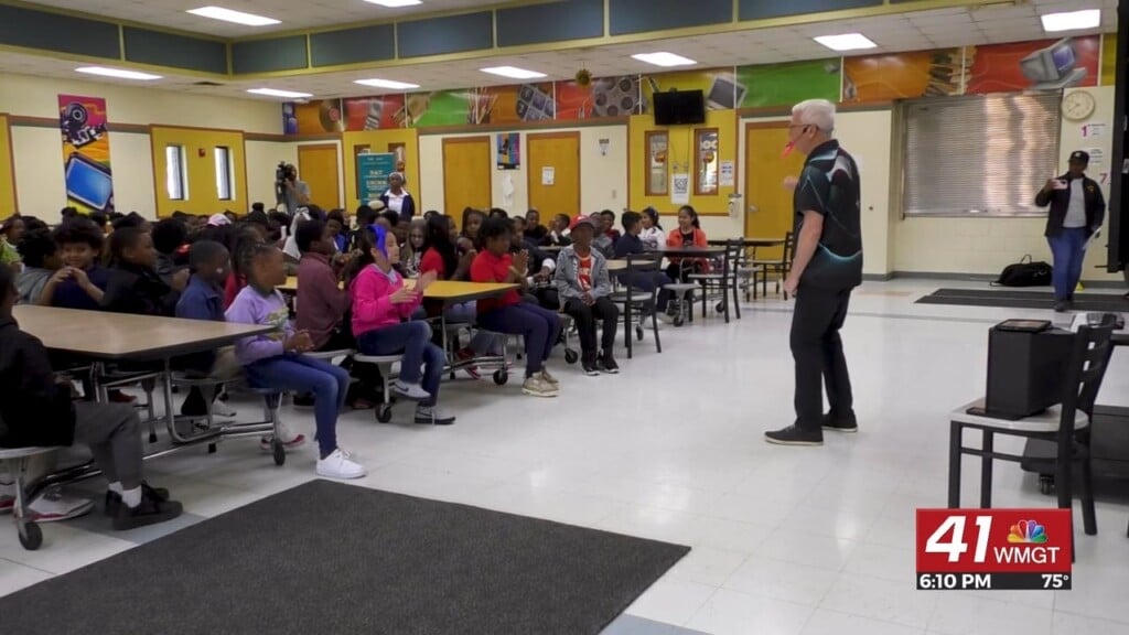 Kazoo Expert Visits Burdell Hunt Elementary School