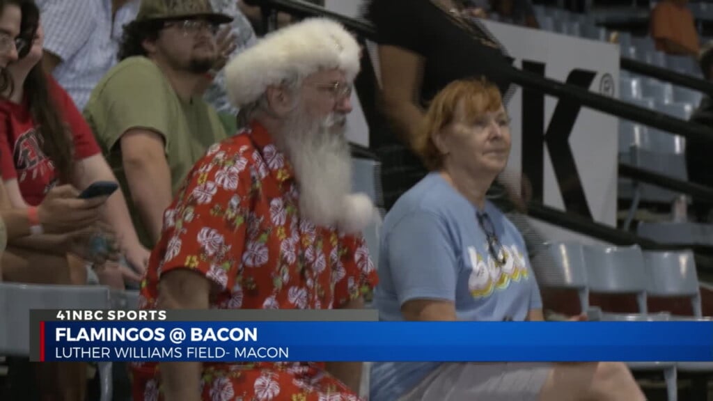 Bacon Get Win Number 17 On The Season With A 10 8 Comeback Victory Over The Flamingos