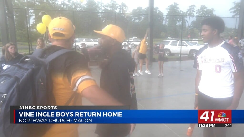 Vine Ingle Boys Return Home After Winning U.s. Championship
