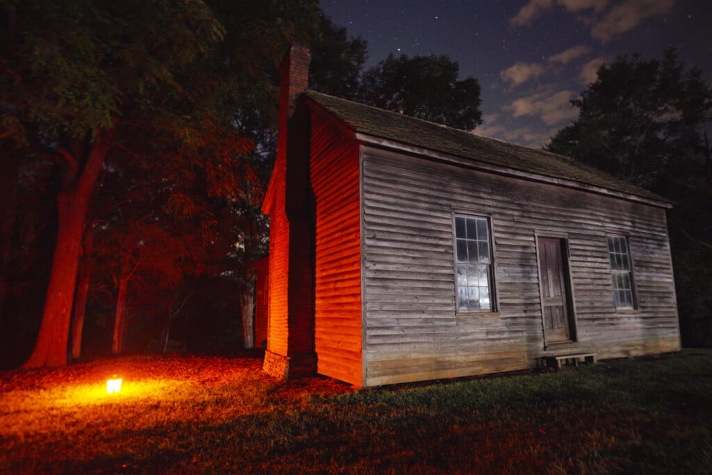 1895 House Ext Night