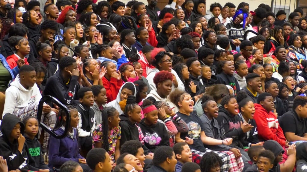 Vosot00 00 20 14still001