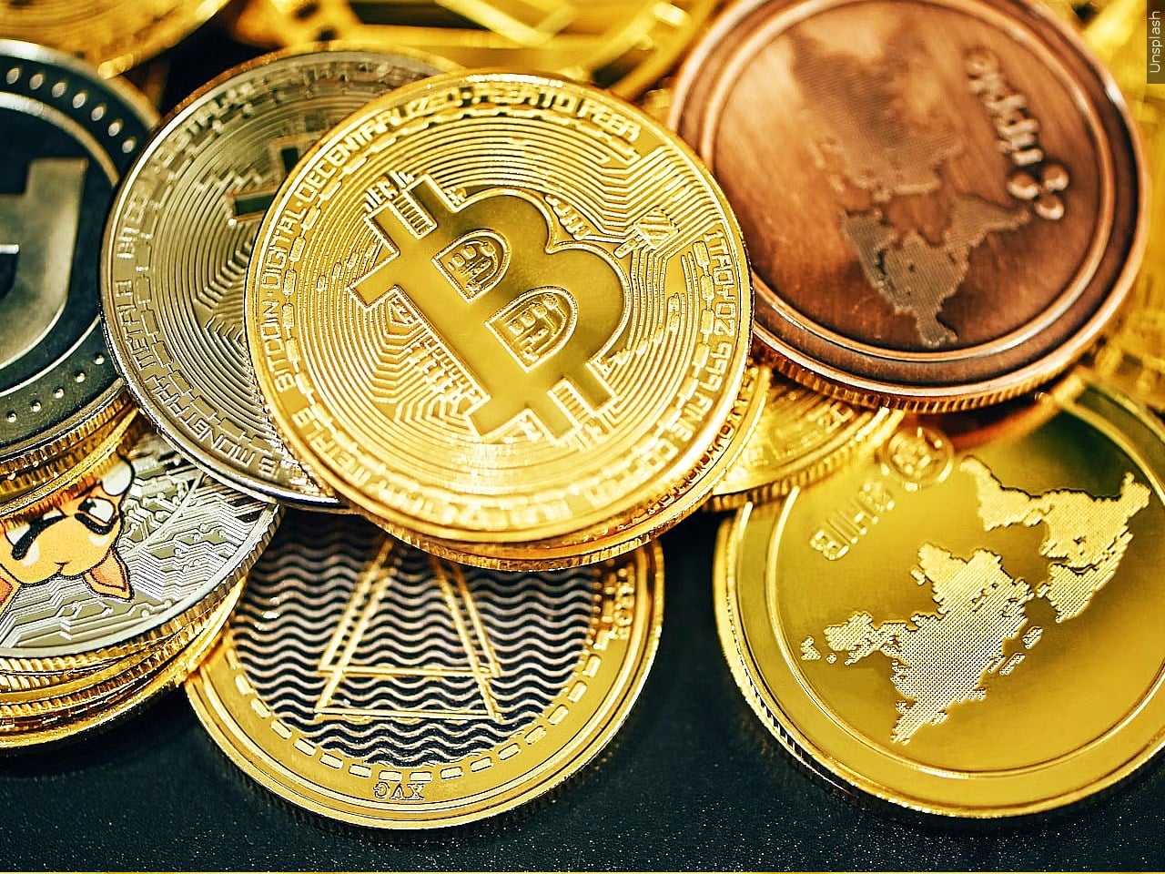 Tech Report: Crypto crash, AI breakthroughs, and economic slowdown dominate  market headlines 41NBC News | WMGT-DT