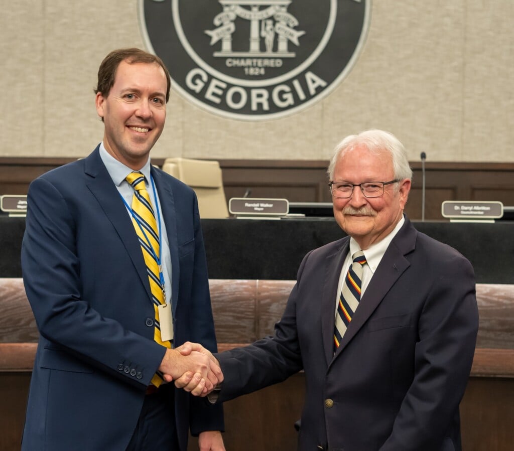 Robert Smith Appointed City Manager November 2025