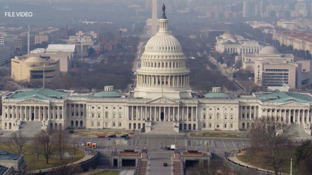 Vosot00 00 31 03still001