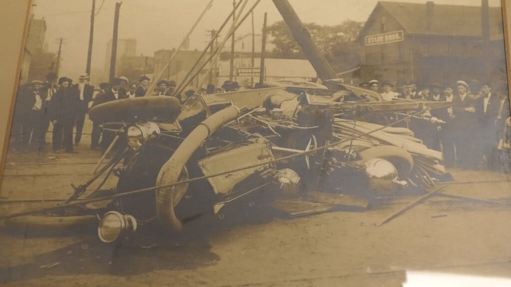 02512mts45still001jpg00 00 00 00still001