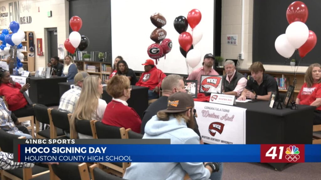 Early Signing Day All Over Middle Georgia For High School Student Athletes