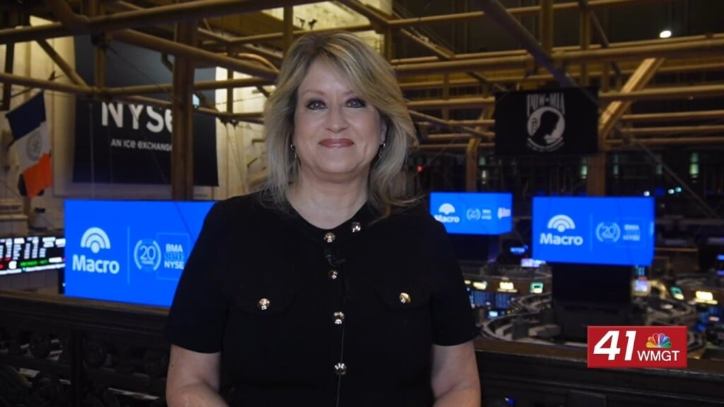 Morning Business Report: Stocks Surge On Iran Talks As Travel, Retail And Auto Sectors Shift