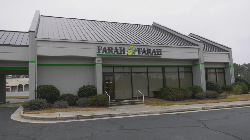 Farah Laptop Giveaway Article Pic