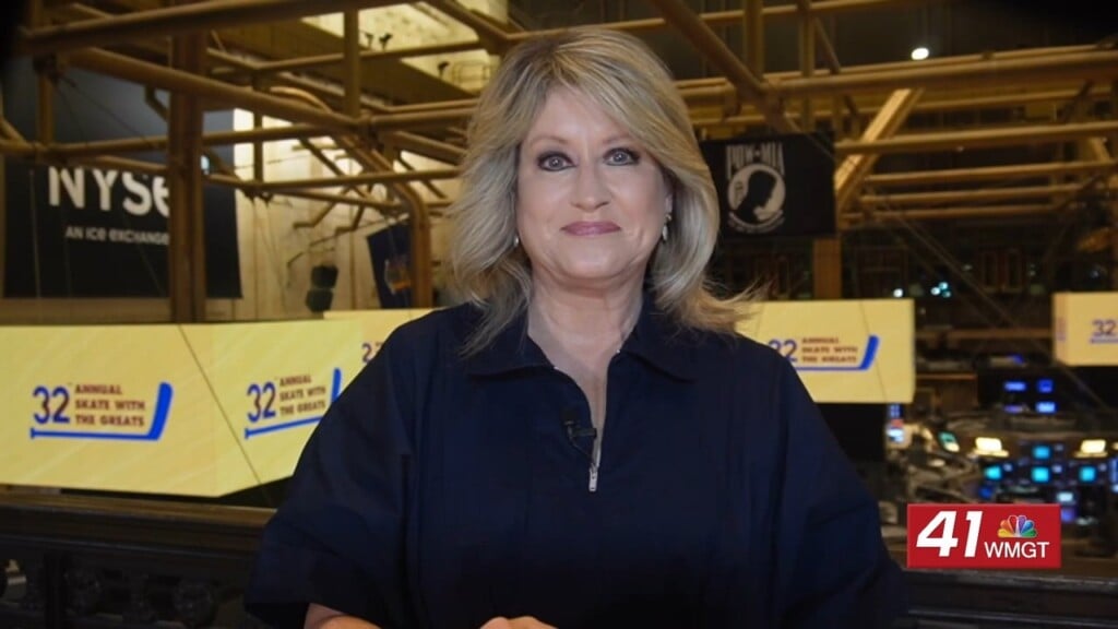 Morning Business Report: Trump Threatens To Cut Trade With Spain As Target Invests Billions To Refresh Stores