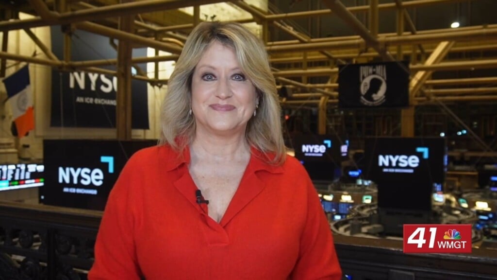 Morning Business Report: Fed Holds Rates Steady As Stocks Drop, Tax Scams Rise Ahead Of April Deadline