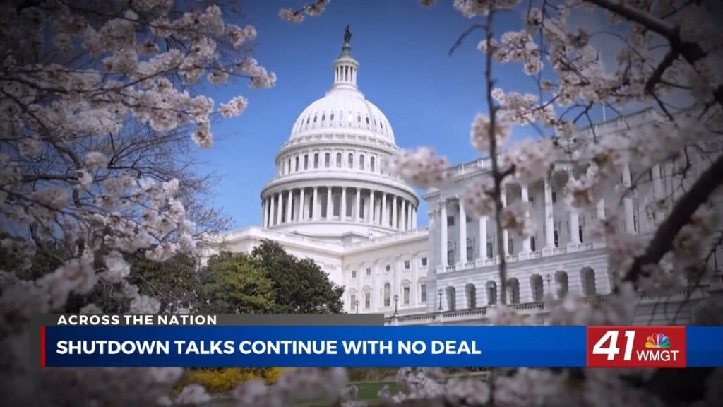 Airport Chaos Grows As Shutdown Drags On And Tsa Staffing Crisis Worsens