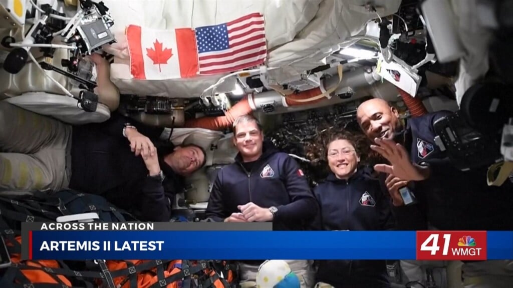 Orion Crew Prepares For Far Side Moon Flyby In Historic Artemis Mission