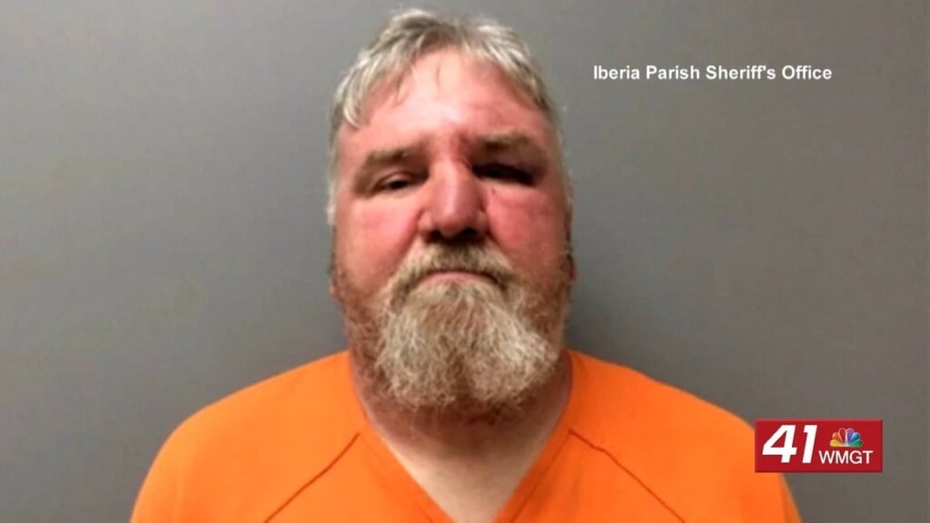 Car Plows Into Louisiana Parade, Injuring Multiple During Lao New Year Celebration