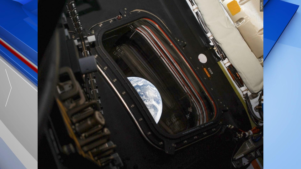 Artemis Ii Astronauts Make Long Distance Call To The Space Station As They Head Home From The Moon