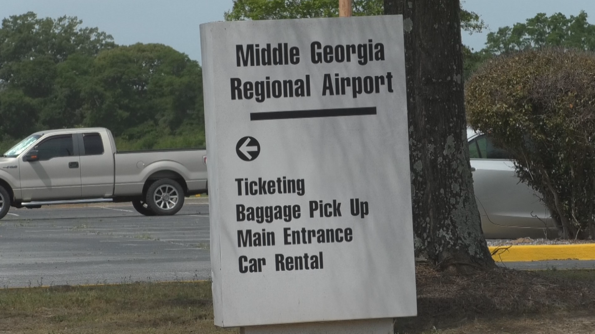 41nbc.com - Gena Tripp - Leaders say expanded Macon flights could boost travel, tourism - 41NBC News | WMGT-DT