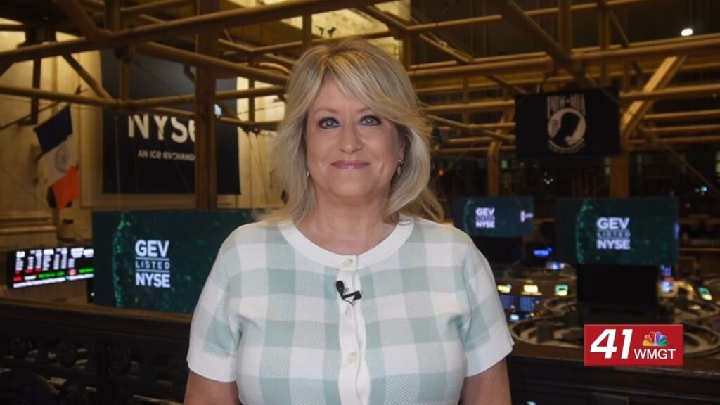 Morning Business Report: Ceasefire Extended, Markets React And Consumer Trends Shift