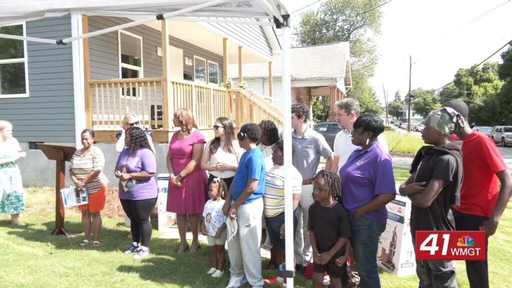 Macon Habitat For Humanity Hands Keys To Five New Homeowners In Its 40th Year