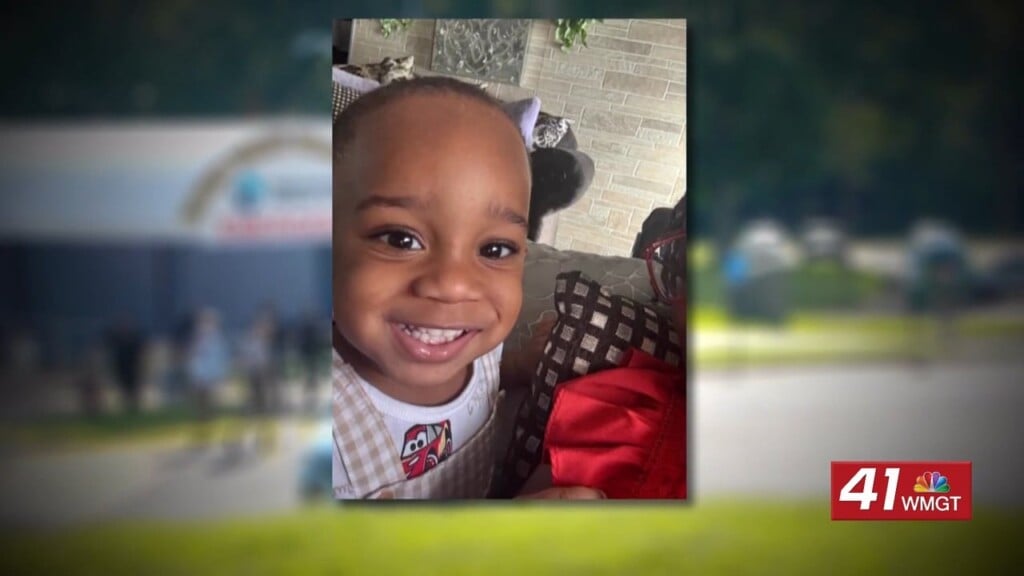 Mississippi Authorities Investigate Police Shooting That Killed 1 Year Old Child