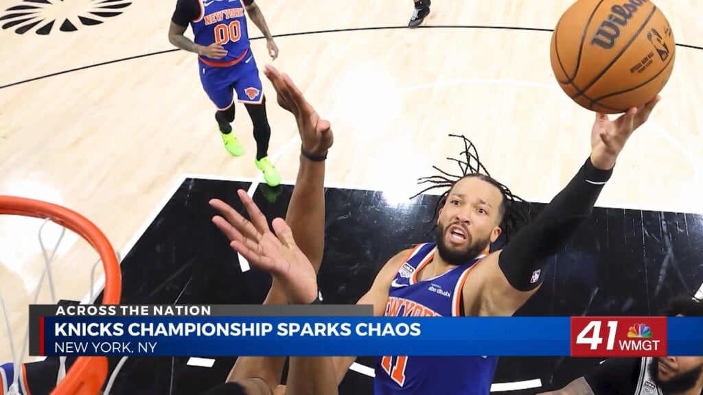 Knicks Fans Celebrate Historic Nba Title As Victory Parties Turn Chaotic