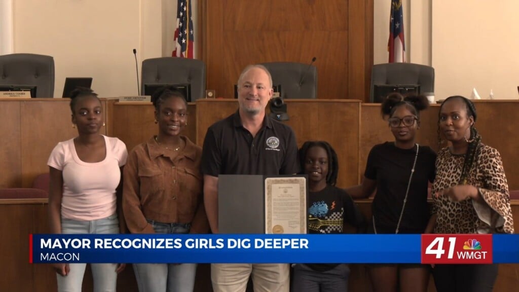 Girls Dig Deeper Week Recognizes Macon Mentorship Program For Teen Girls