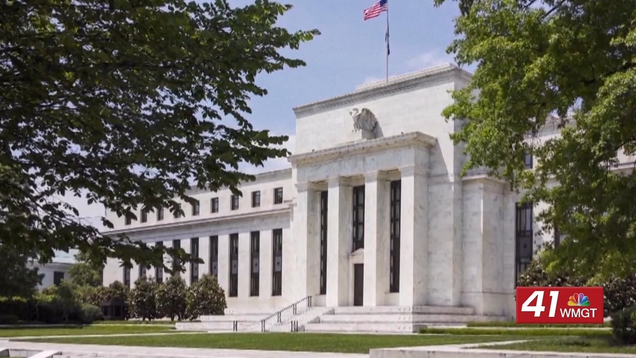 Federal Reserve Weighs Interest Rate Hike As Inflation And Energy Costs Rise
