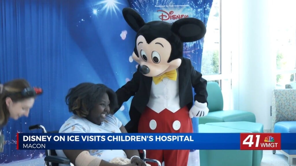 Disney On Ice Visits Children's Hospital