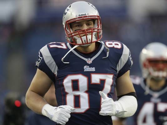 Ap Source Pats Te Gronkowski Has Surgery On Arm