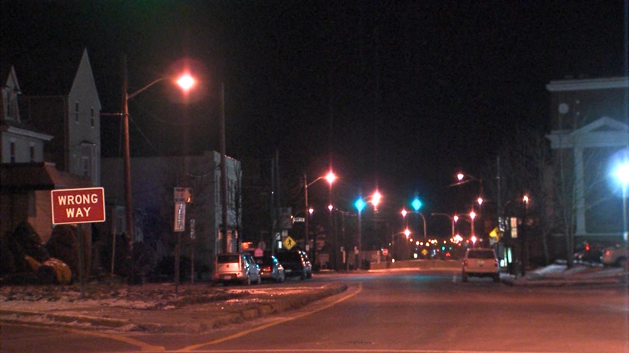 Lights out East Prov. to shut off over 1,000 street lights