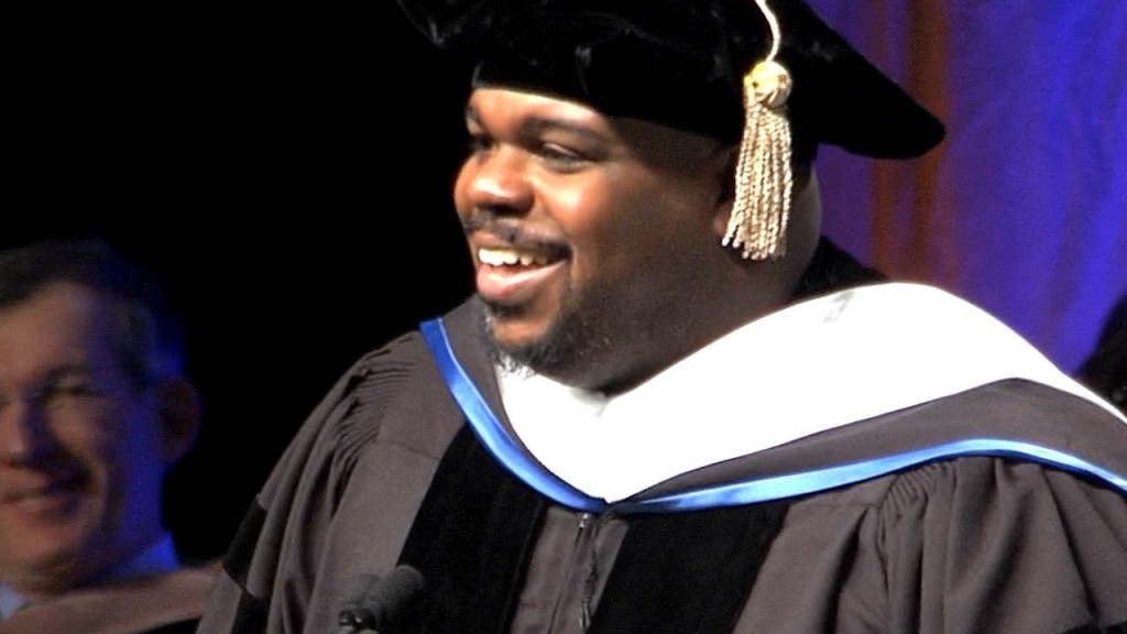 Vince Wilfork to give commencement speech at New England Institute of  Technology - The Boston Globe