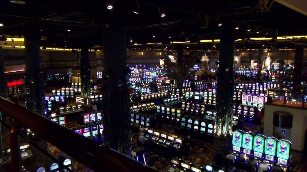 Twin river casino free drinks slots