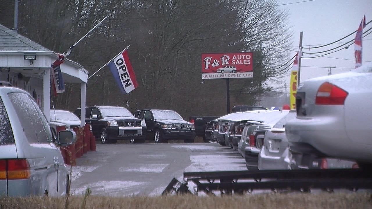 Westport Mass. used car dealership loses license to sell cars